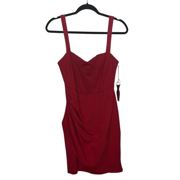 Haute Monde Chic Red Mini Dress-NWT - Picture 4 of 6